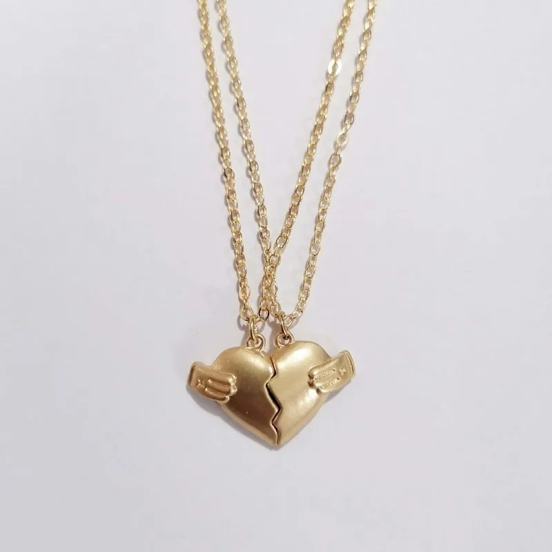1Pair Magnetic Couple Necklace For Lovers Gothic Punk Heart
