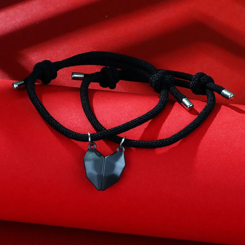 1Pair Magnetic Couple Necklace For Lovers Gothic Punk Heart