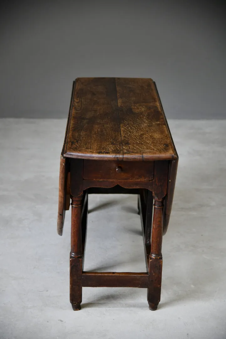 Antique 18th Century Oak Drop Leaf Table