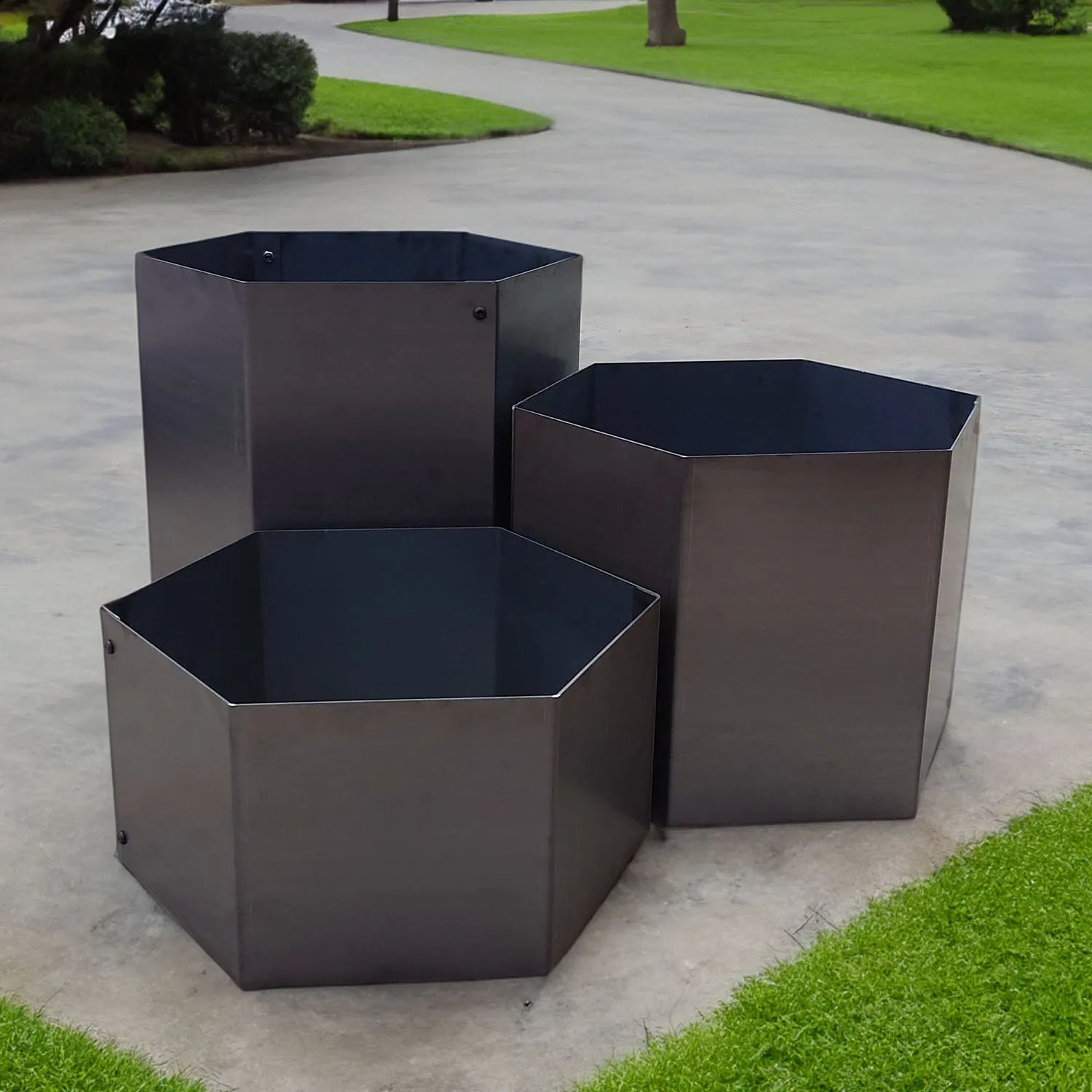 Bellamy Hexagon-Shaped Rustic Steel Planter