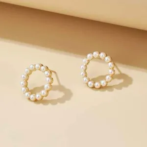 Catherine Mini Pearl Wreath Stud Earrings