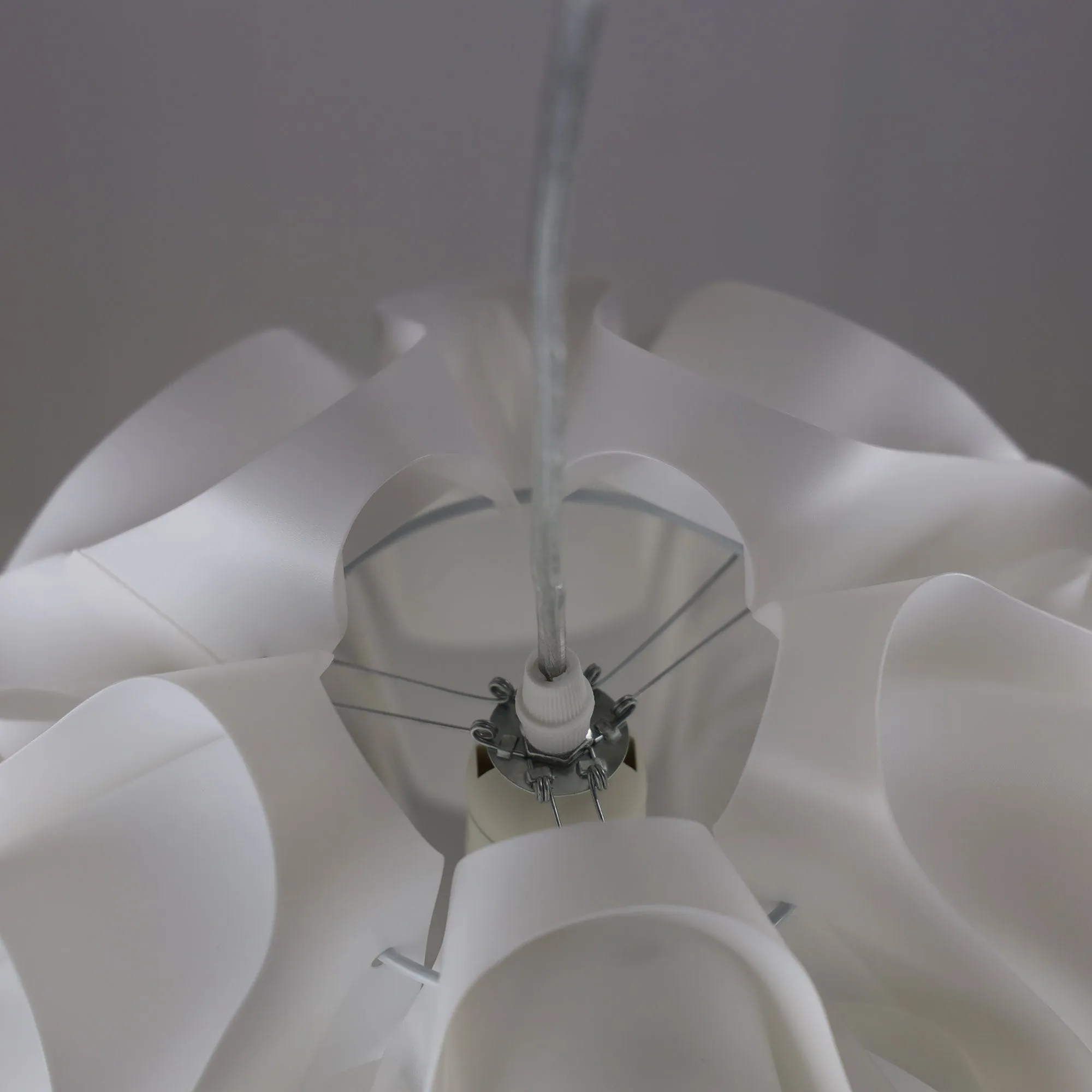 Chic 33cm Pendant White
