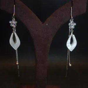 Dazzling Feather Elegant Daily Earrings - AD