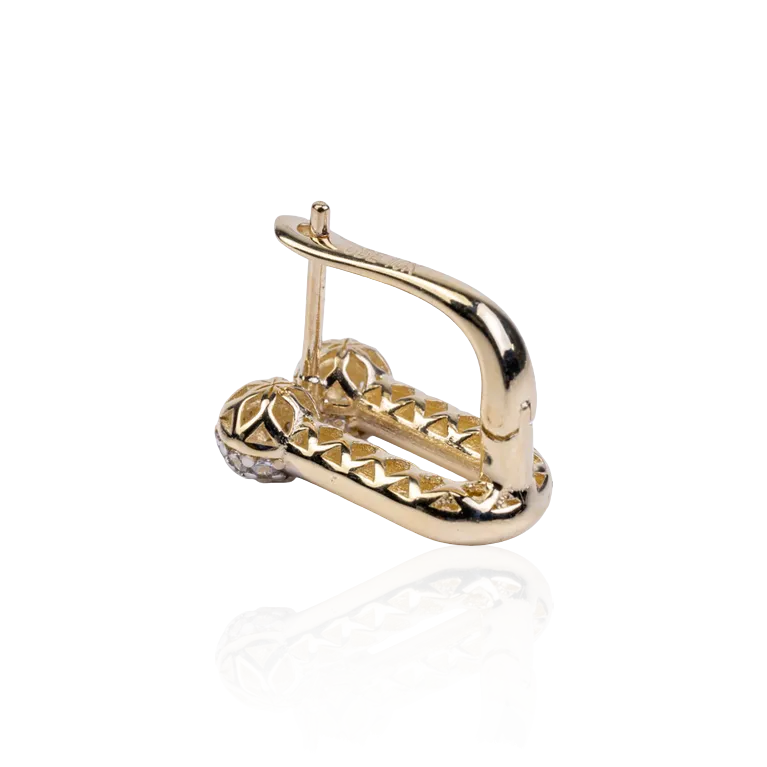 Dazzling Link Earrings