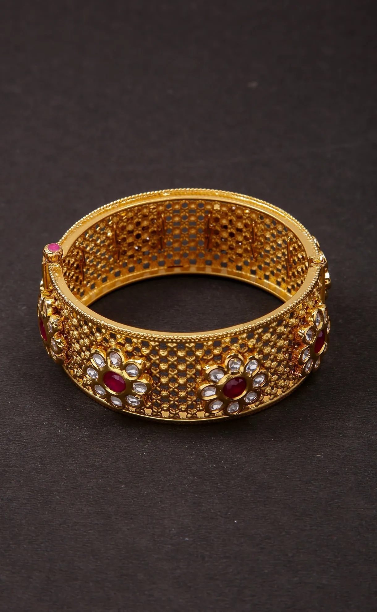 Designer Gold Plated Royal Kundan Openable Bangle/Bracelet (D222)