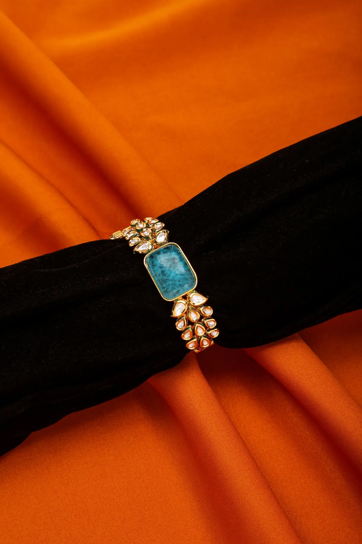 Designer Gold Plated Royal Kundan Openable Bracelet (D130)