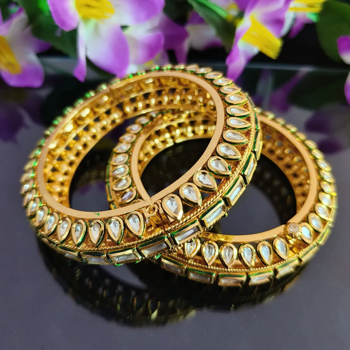 Designer Gold Plated Royal Kundan Openable Bracelet (Design 116)
