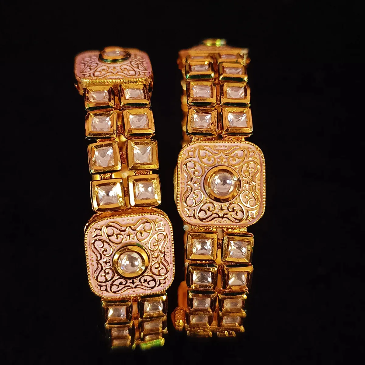 Designer Gold Plated Royal Kundan Openable Bracelet (Design 123)