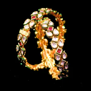 Designer Gold Plated Royal Kundan Openable Bracelet (Design 136)