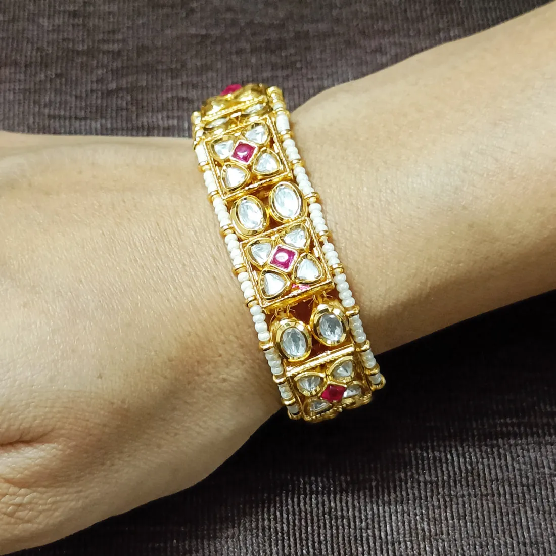 Designer Gold Plated Royal Kundan Openable Bracelet (Design 137A)
