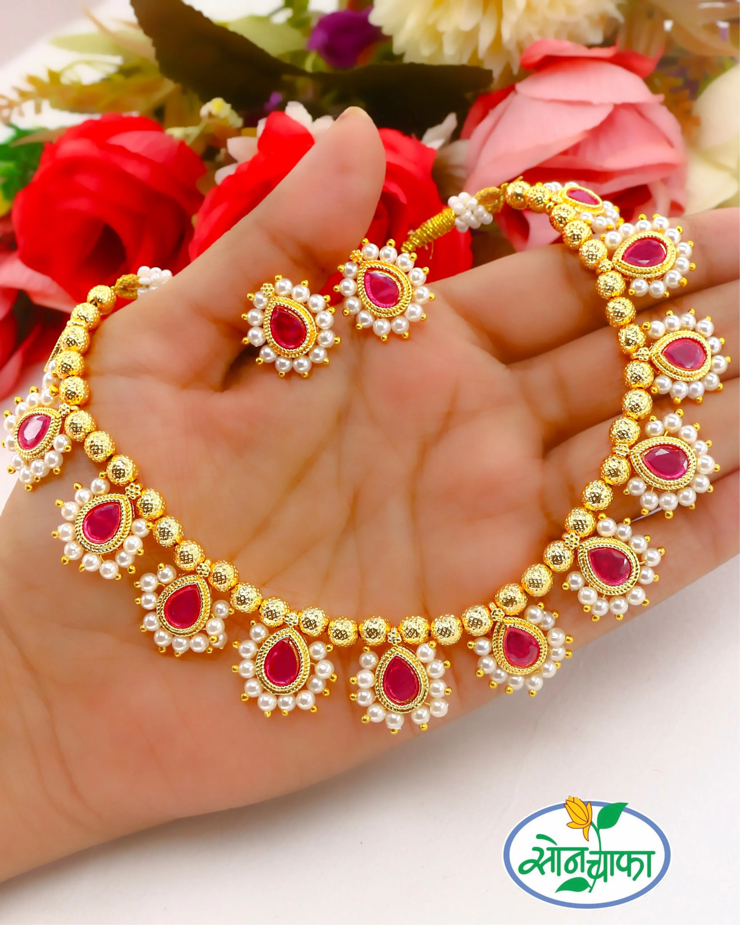 ECLECTIC PEARL NECKLACE