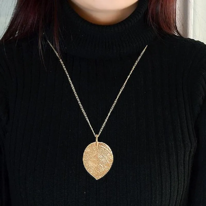 Hot Selling Necklaces - Gold Color Chain Leaf Design Pendant Necklace for Women Jewelry