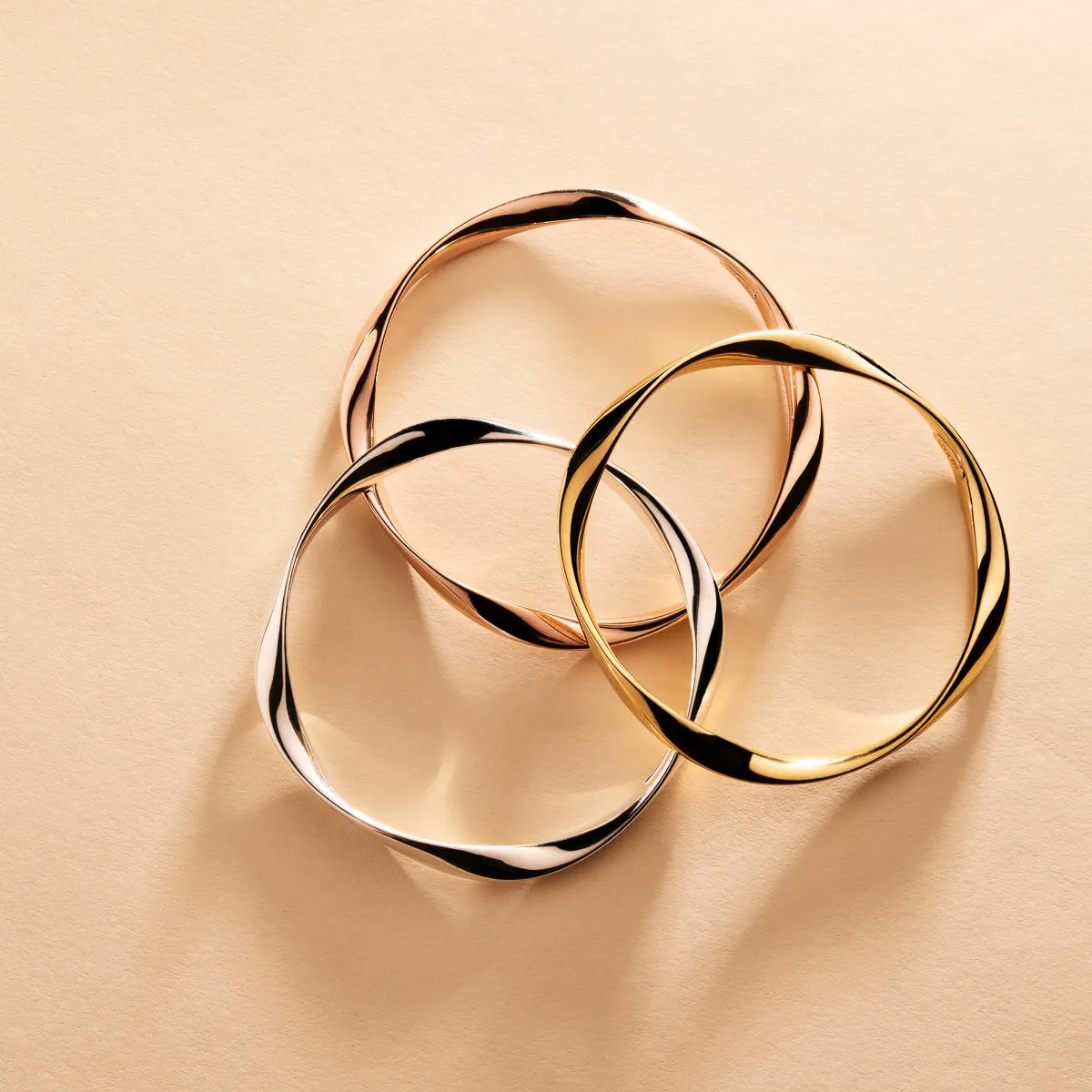 Large Garden of Eden Bangle (65mm)