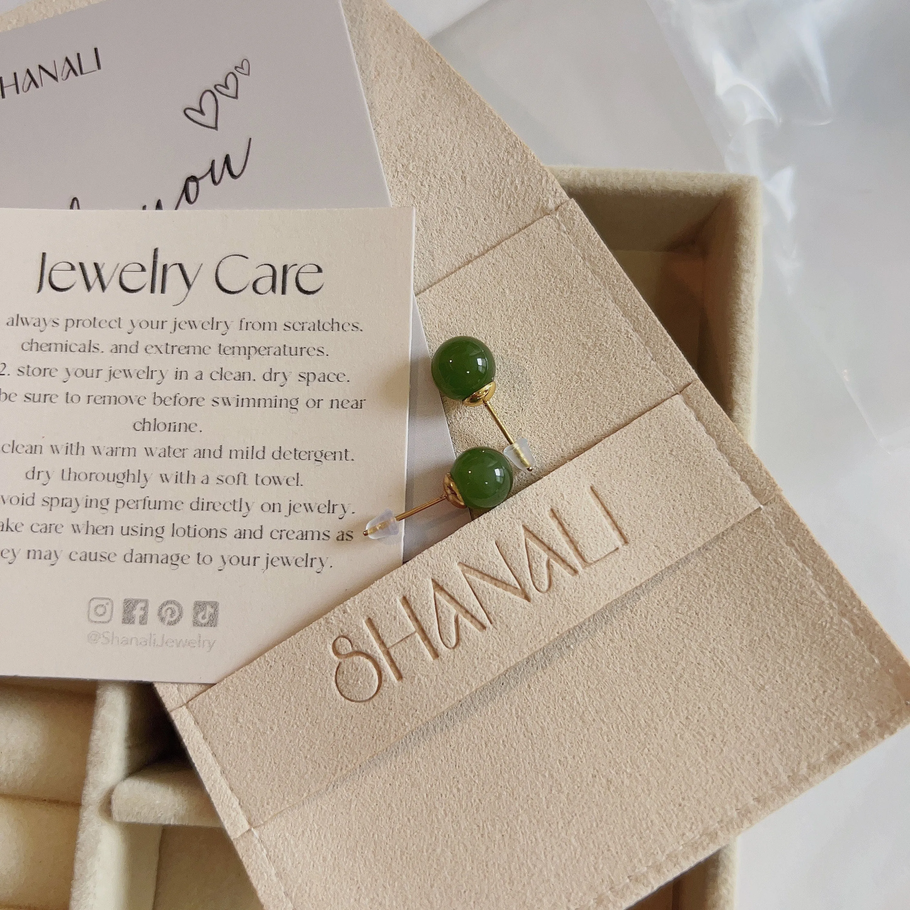 Natural Jade Stud Earrings (6mm 8mm 10mm)