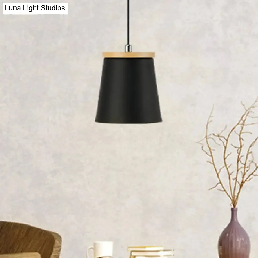 Nordic Style Metal Pendant Light for Balcony and Hallway with Tapered Shade