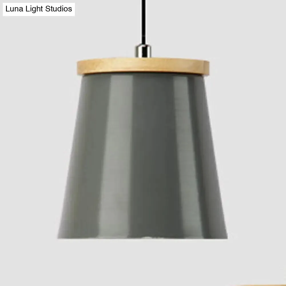 Nordic Style Metal Pendant Light for Balcony and Hallway with Tapered Shade