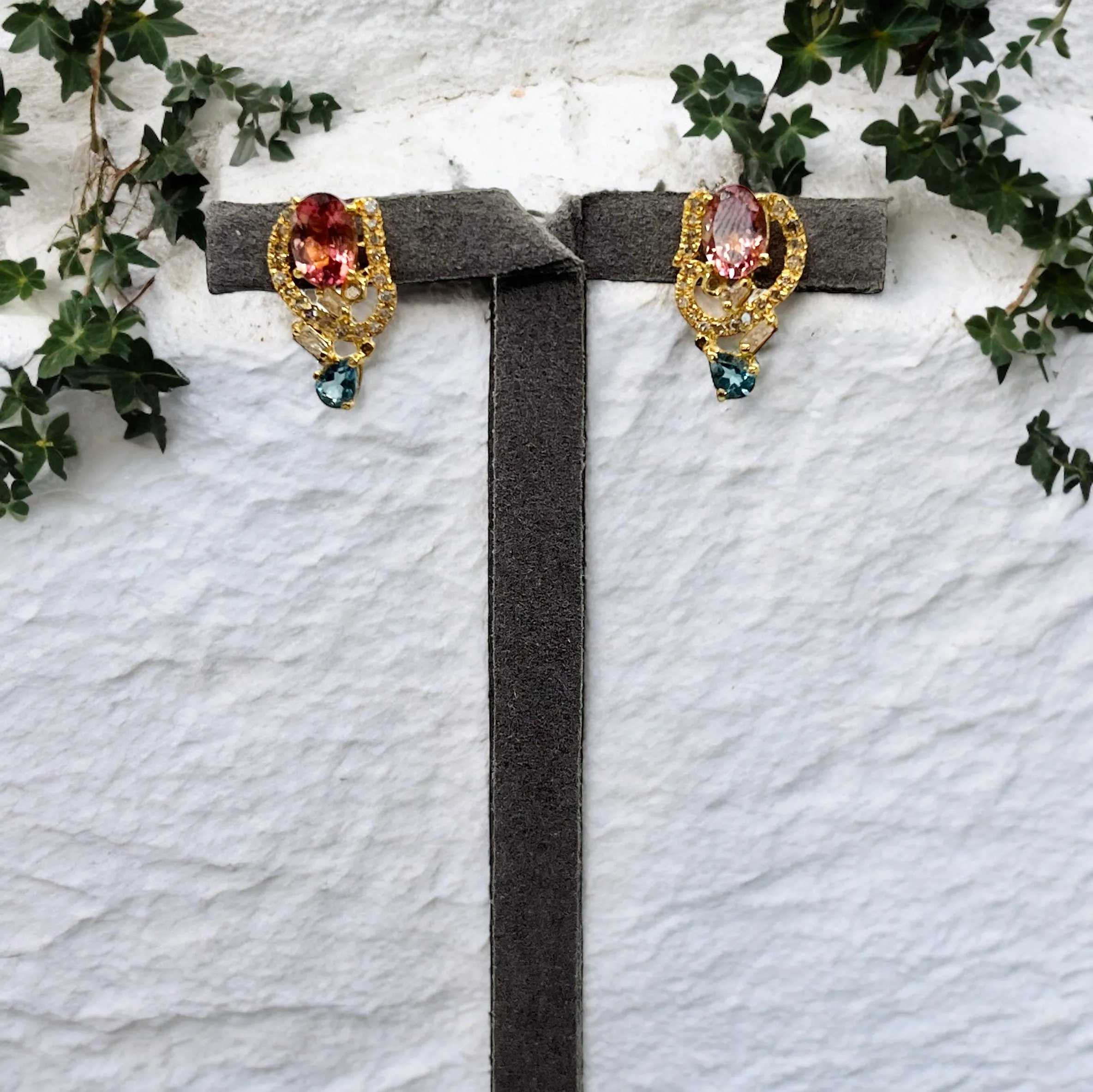 TOURMA WITH NATURAL DIAMOND EARRINGS
